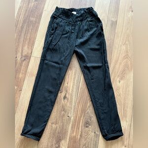 Wilfred Aritzia Black High-Waisted Dress Pants US 0